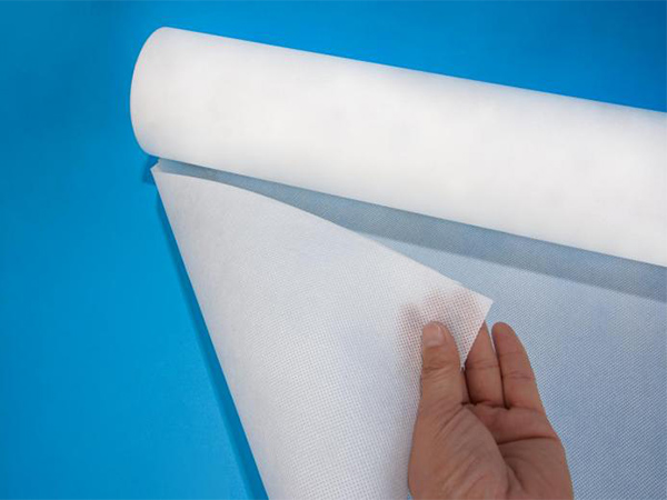 Pustende membran VS. Vapor Barrier: En teknisk veiledning for bygningsfagfolk